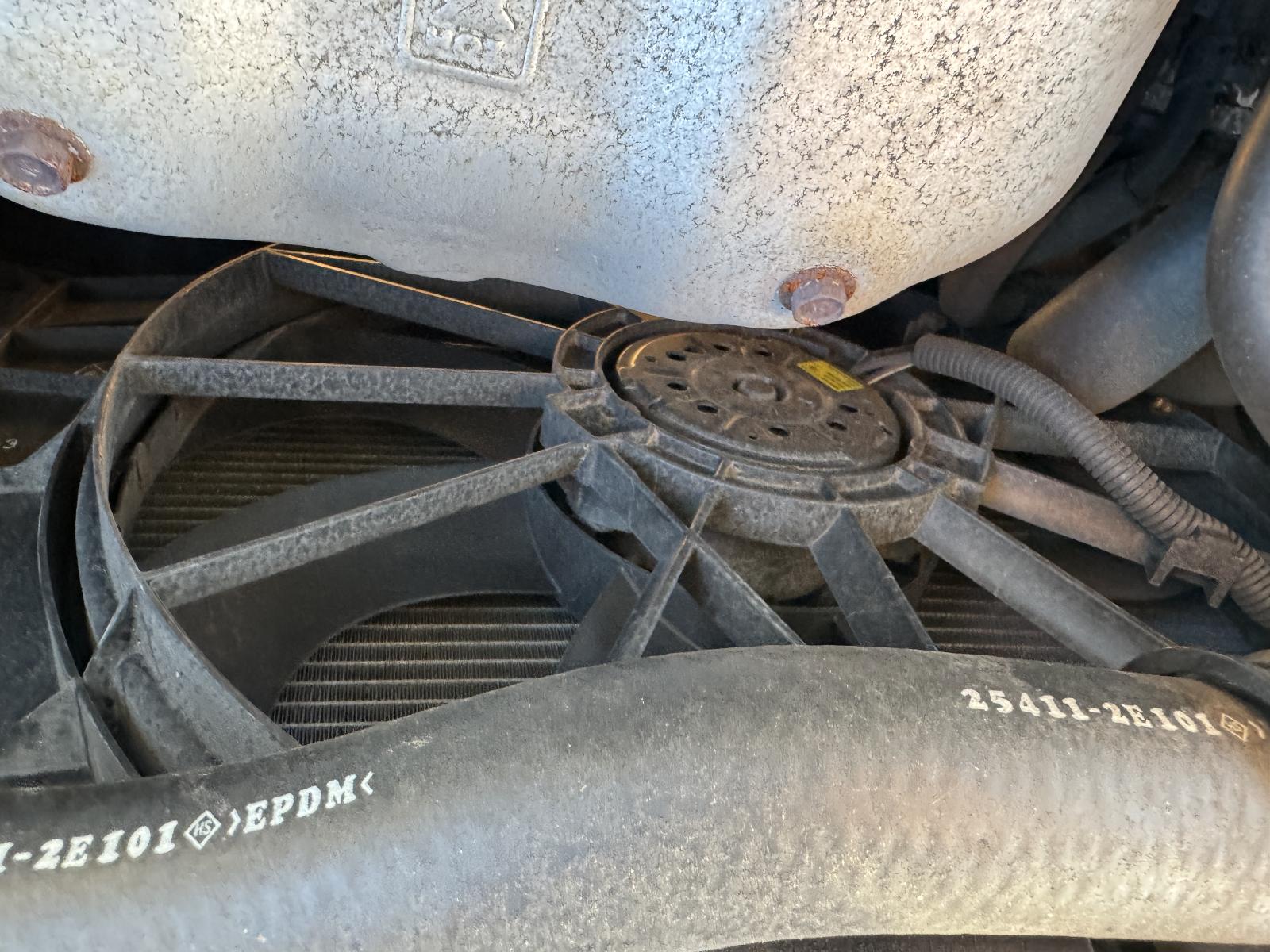 View HYUNDAI TUCSON 2009 5 Door Station Wagon Breaking
