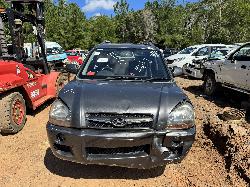 View HYUNDAI TUCSON 2009 5 Door Station Wagon Breaking