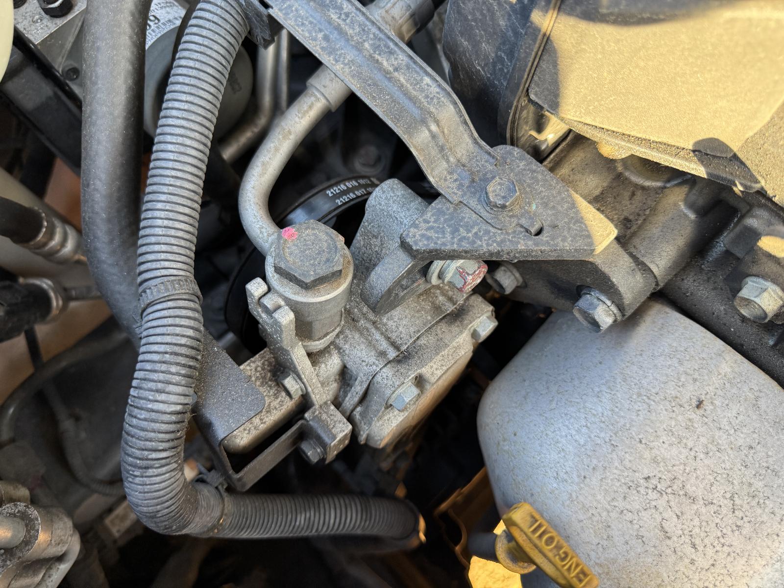 View HYUNDAI TUCSON 2009 5 Door Station Wagon Breaking