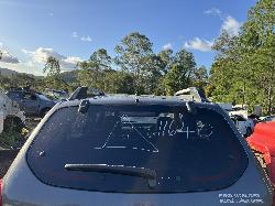 View HYUNDAI TUCSON 2009 5 Door Station Wagon Breaking