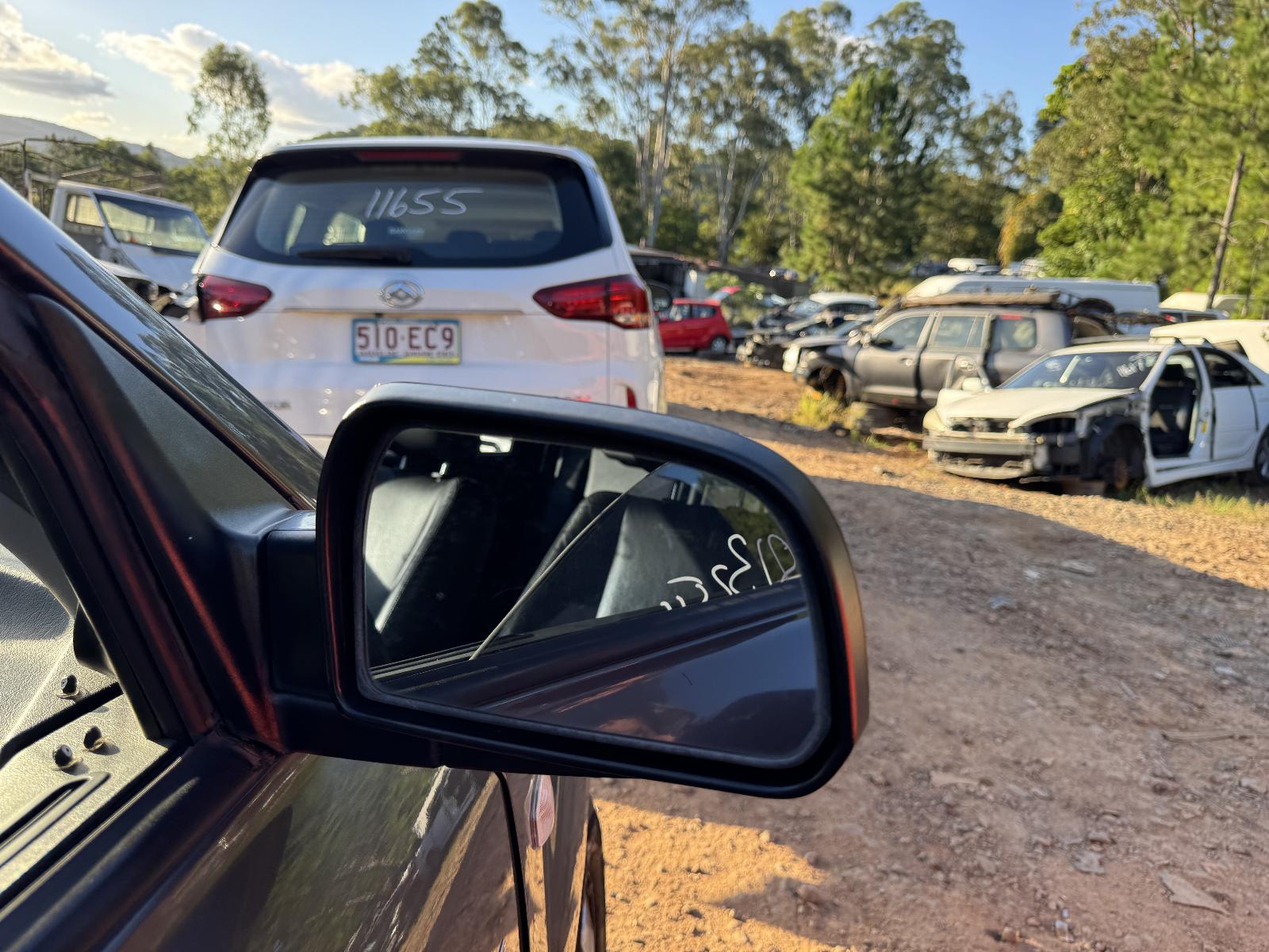 View HYUNDAI TUCSON 2009 5 Door Station Wagon Breaking