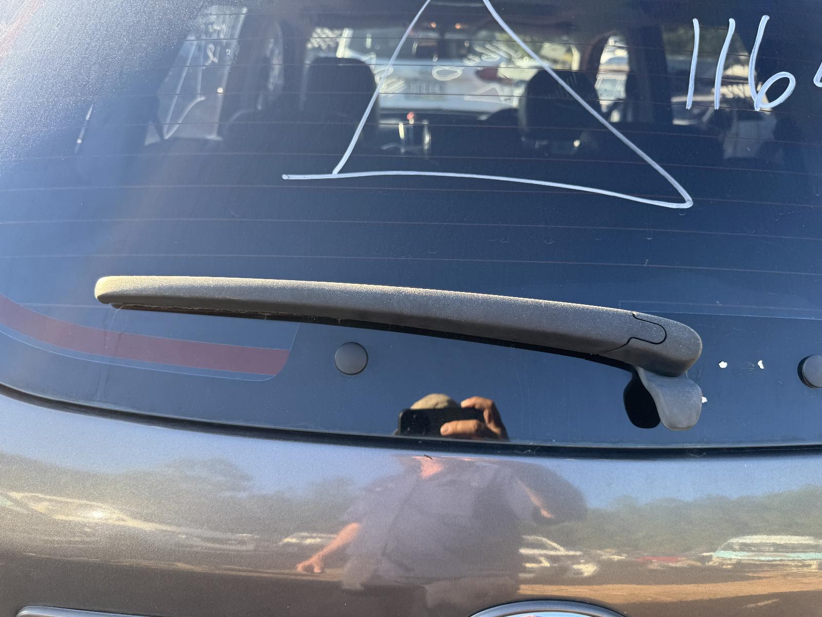 View HYUNDAI TUCSON 2009 5 Door Station Wagon Breaking