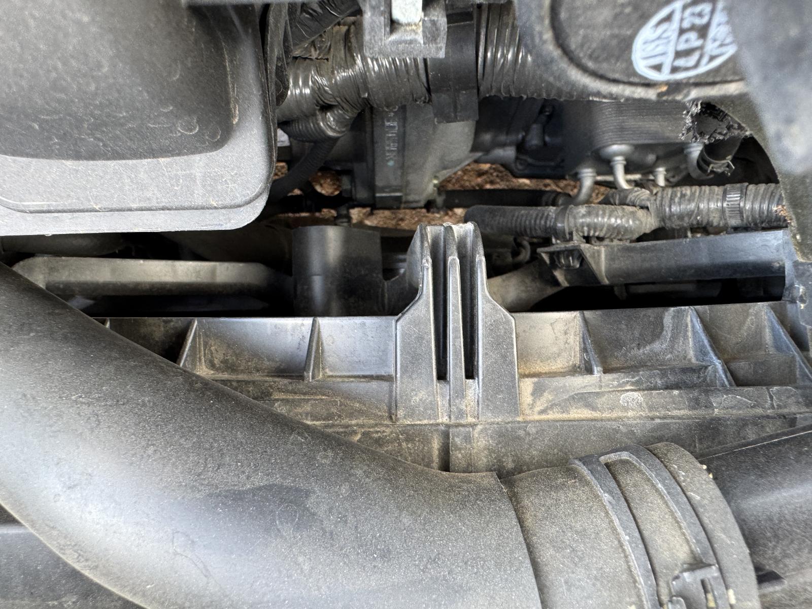 View Auto part Engine NISSAN PULSAR 2013