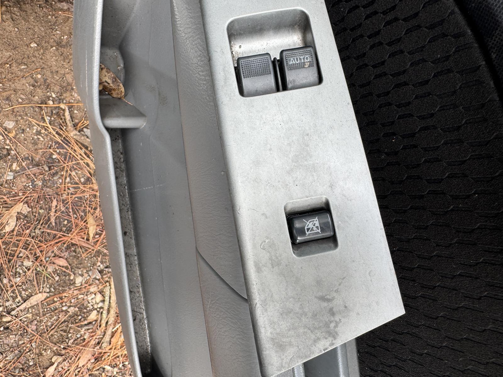 View FORD RANGER 2011 2 Door Utility Breaking