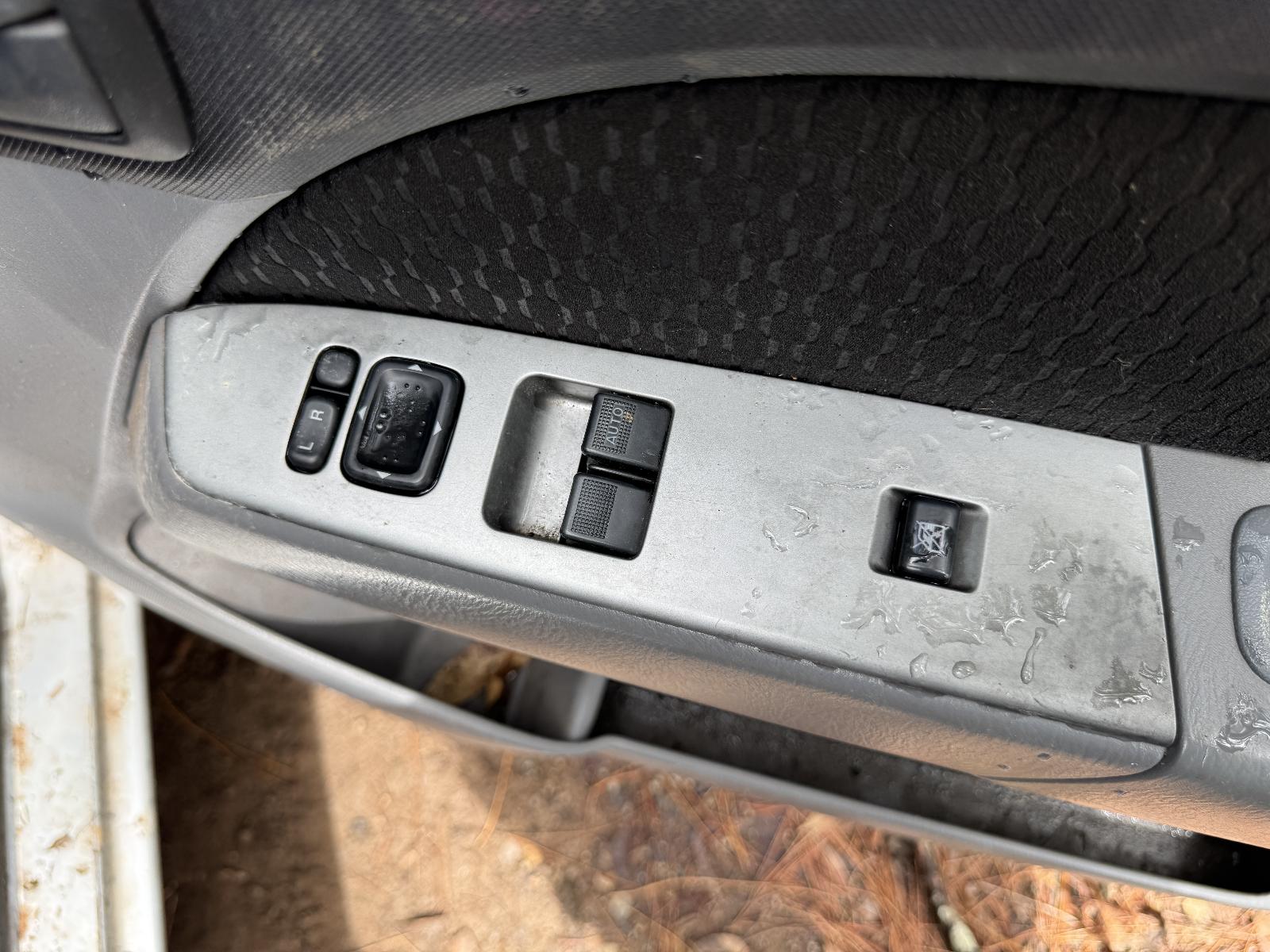 View FORD RANGER 2011 2 Door Utility Breaking