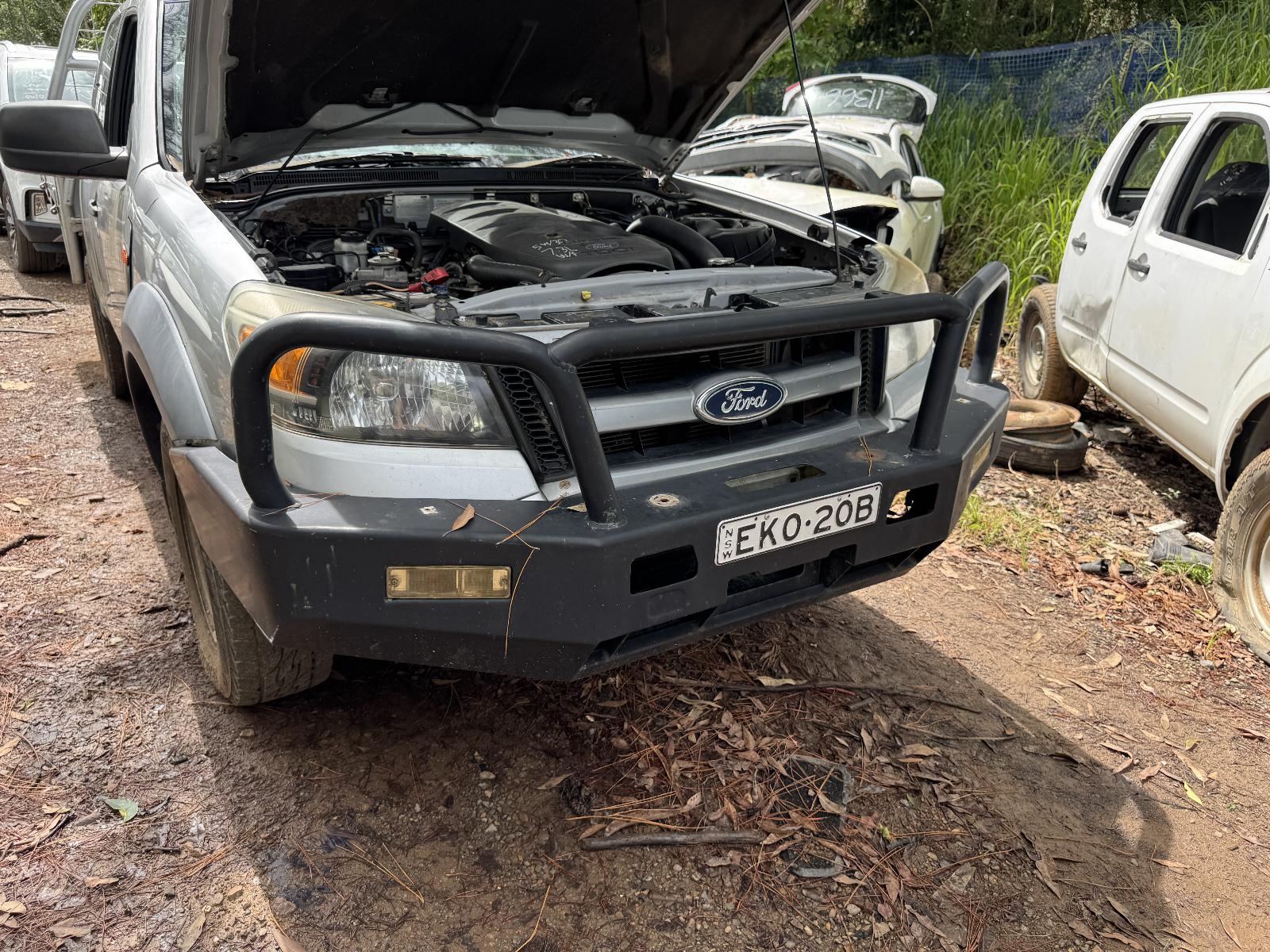 View FORD RANGER 2011 2 Door Utility Breaking
