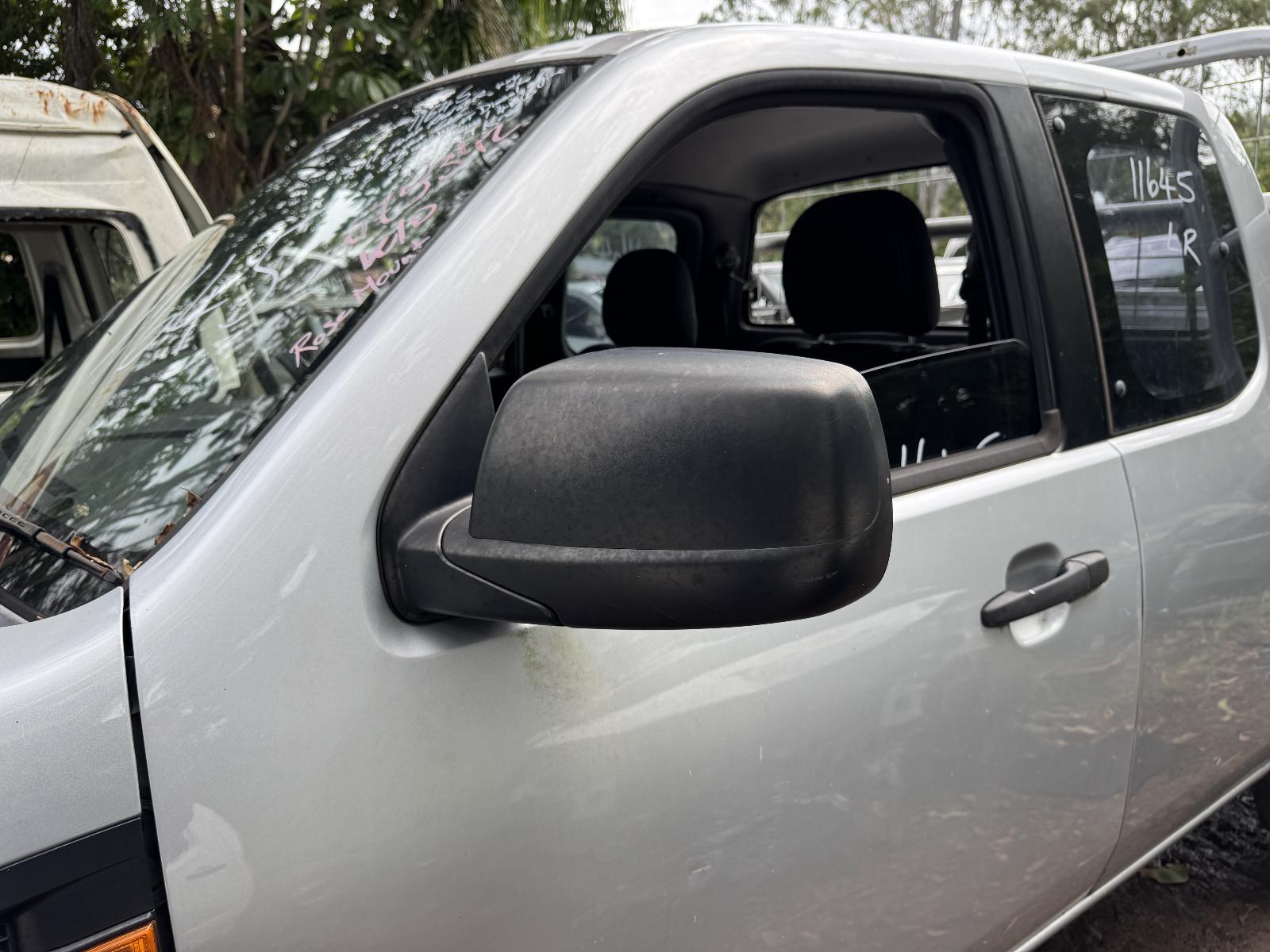 View FORD RANGER 2011 2 Door Utility Breaking