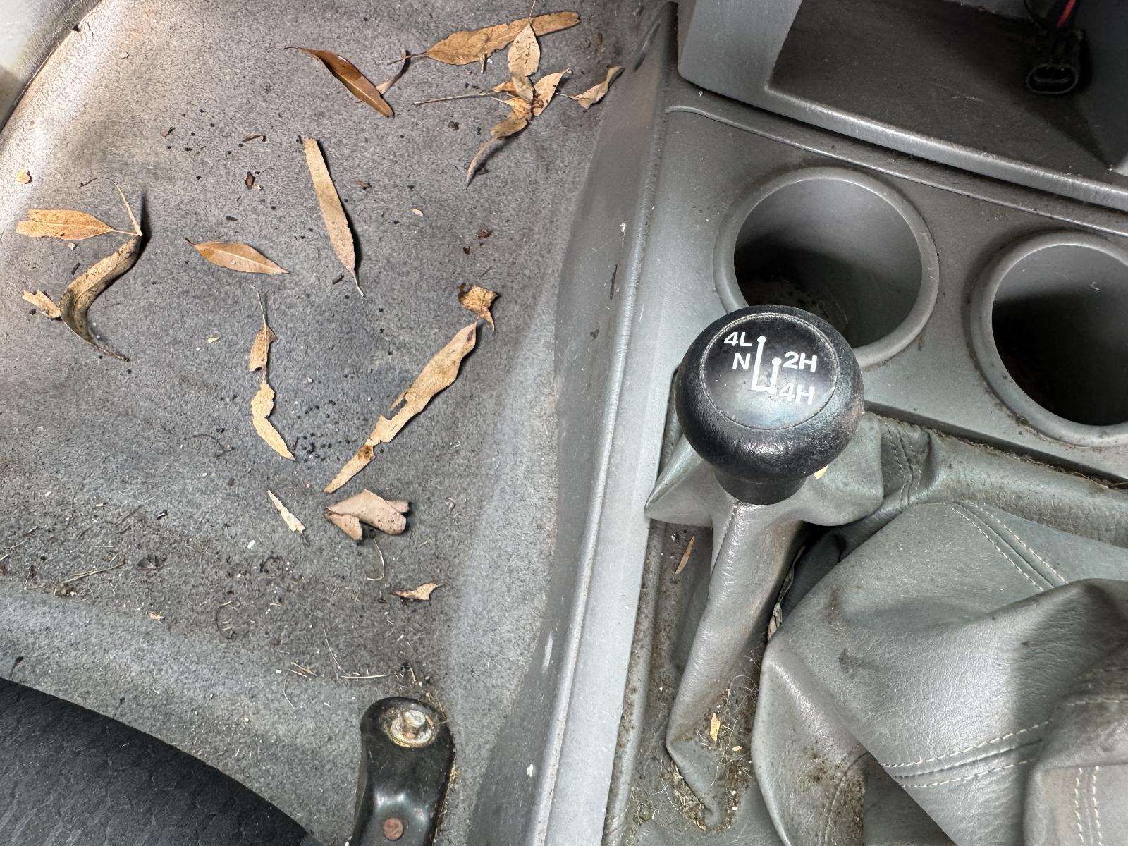View FORD RANGER 2011 2 Door Utility Breaking