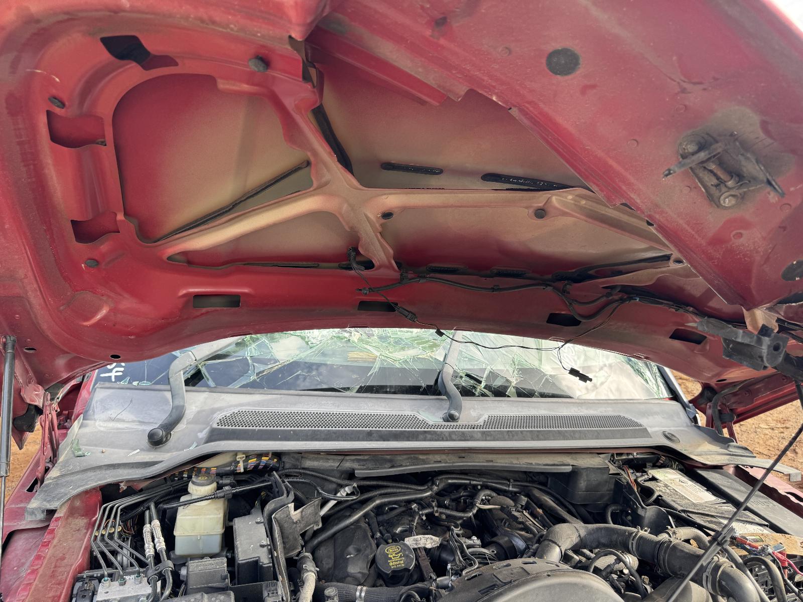 View LAND ROVER RANGEROVER SPORT 2011 5 Door Station Wagon Breaking