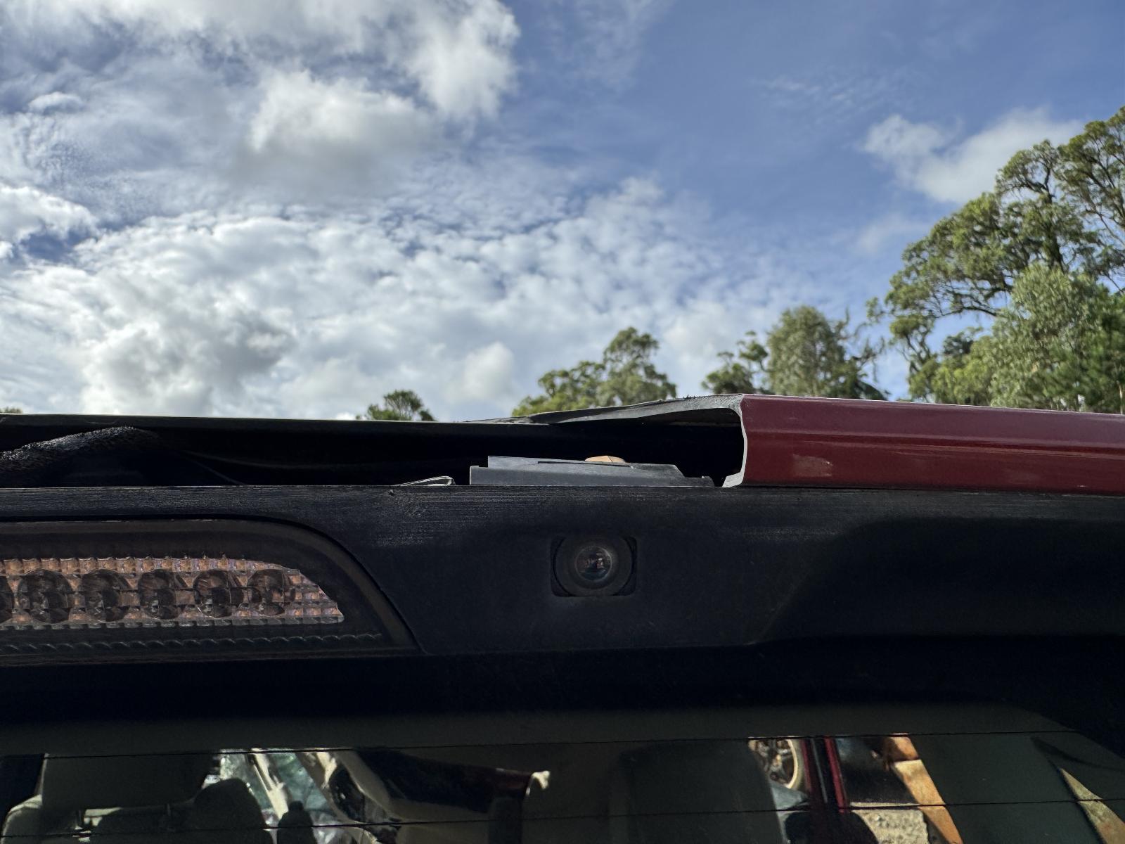 View LAND ROVER RANGEROVER SPORT 2011 5 Door Station Wagon Breaking