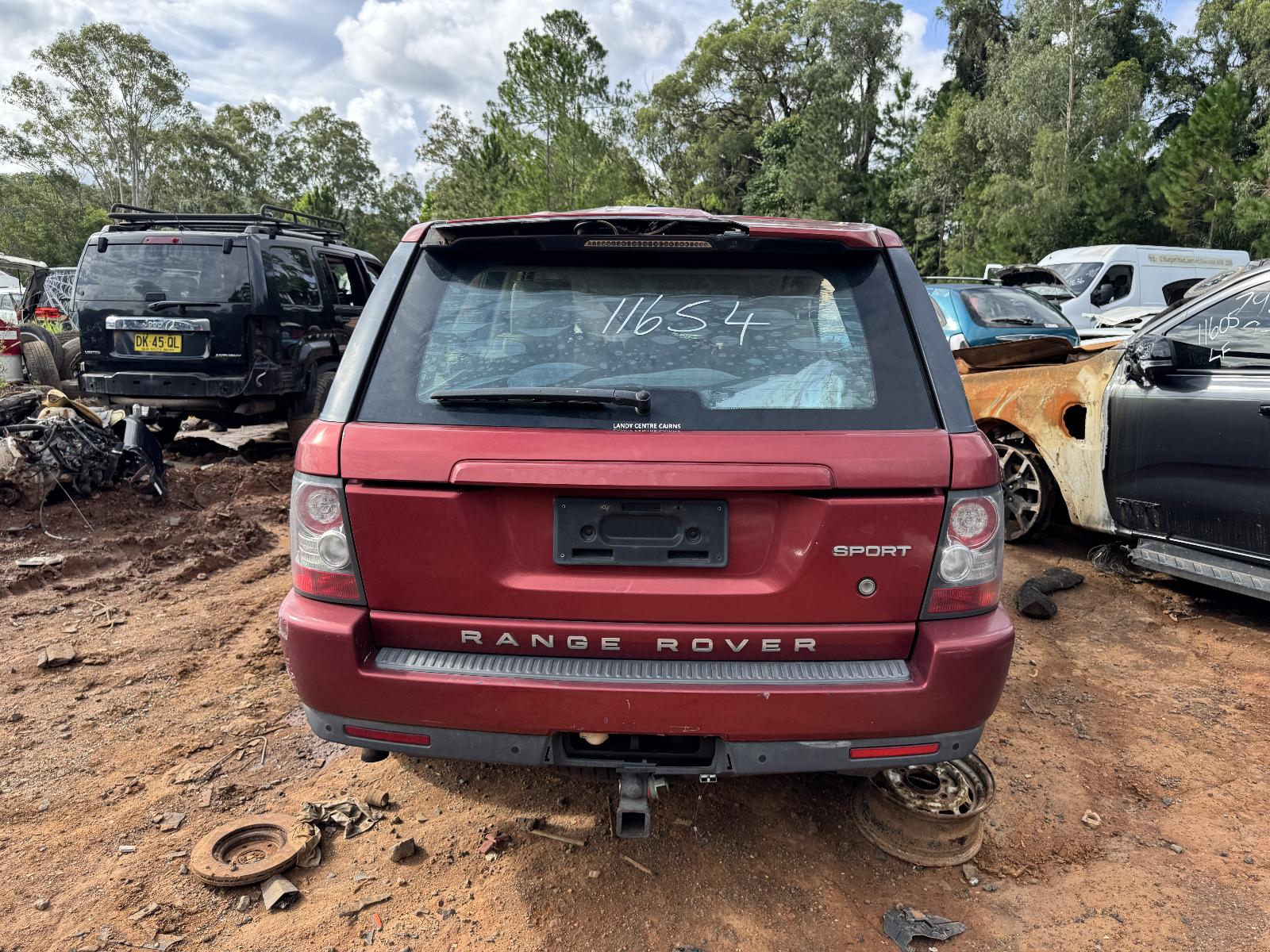 View LAND ROVER RANGEROVER SPORT 2011 5 Door Station Wagon Breaking