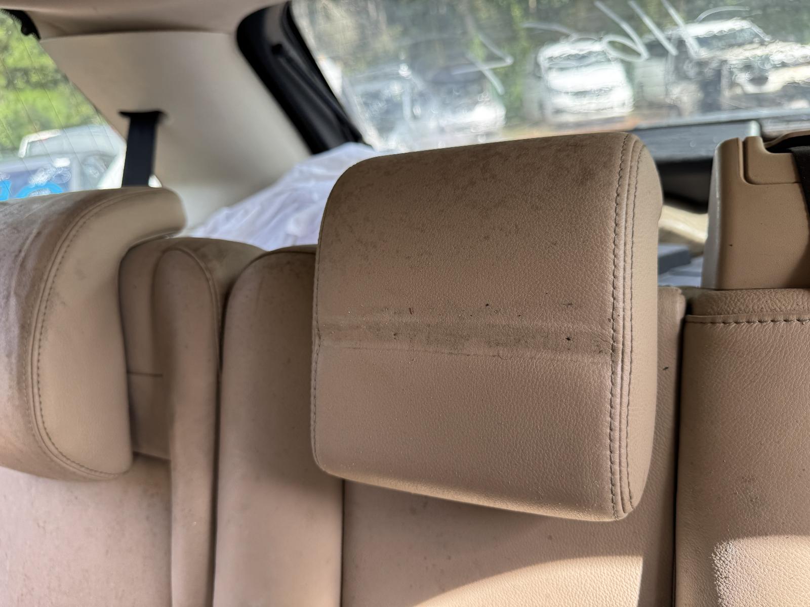 View LAND ROVER RANGEROVER SPORT 2011 5 Door Station Wagon Breaking