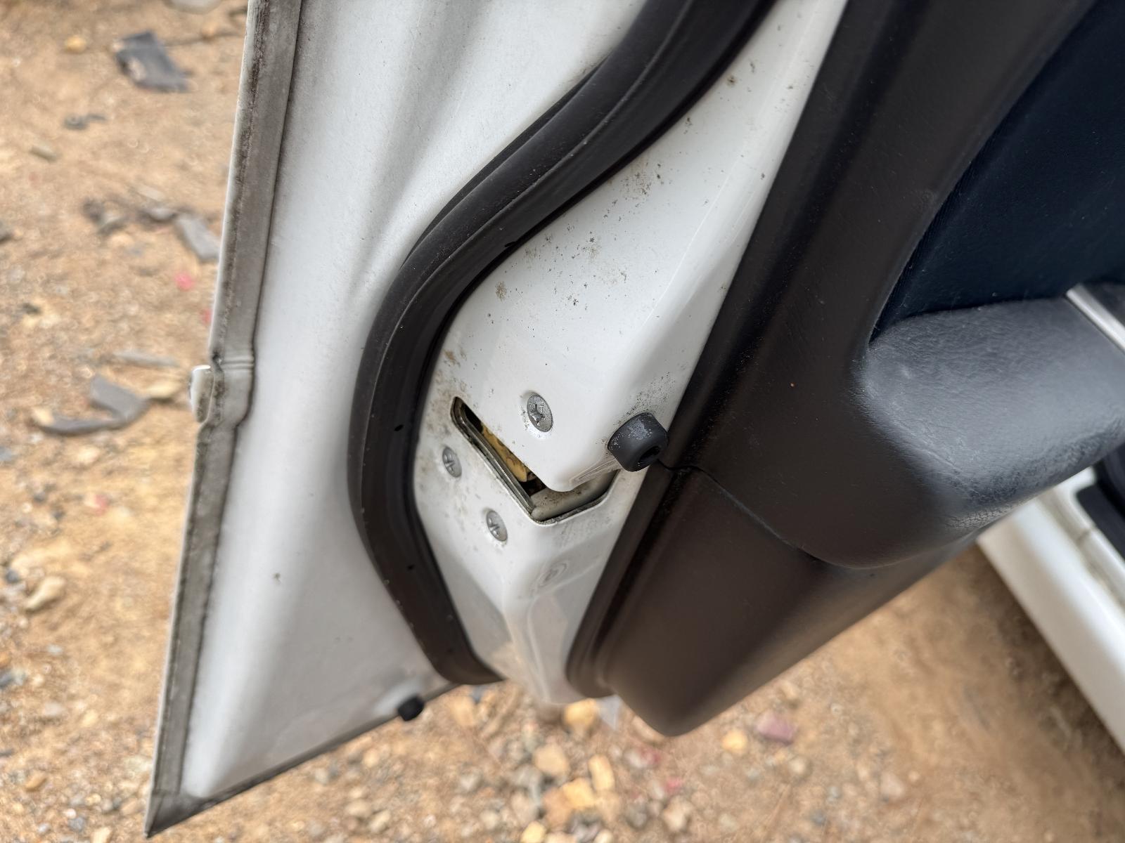 View SUBARU LIBERTY 2006 4 Door Sedan Breaking