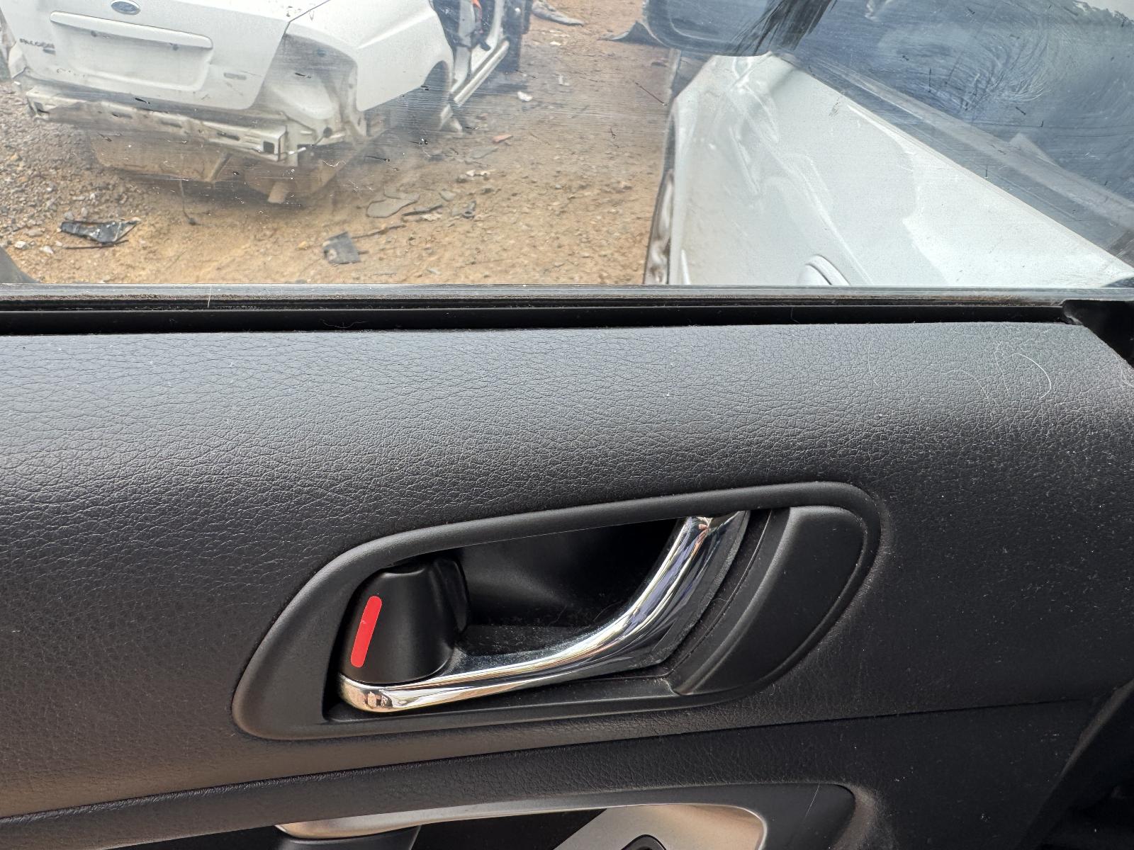 View SUBARU LIBERTY 2006 4 Door Sedan Breaking