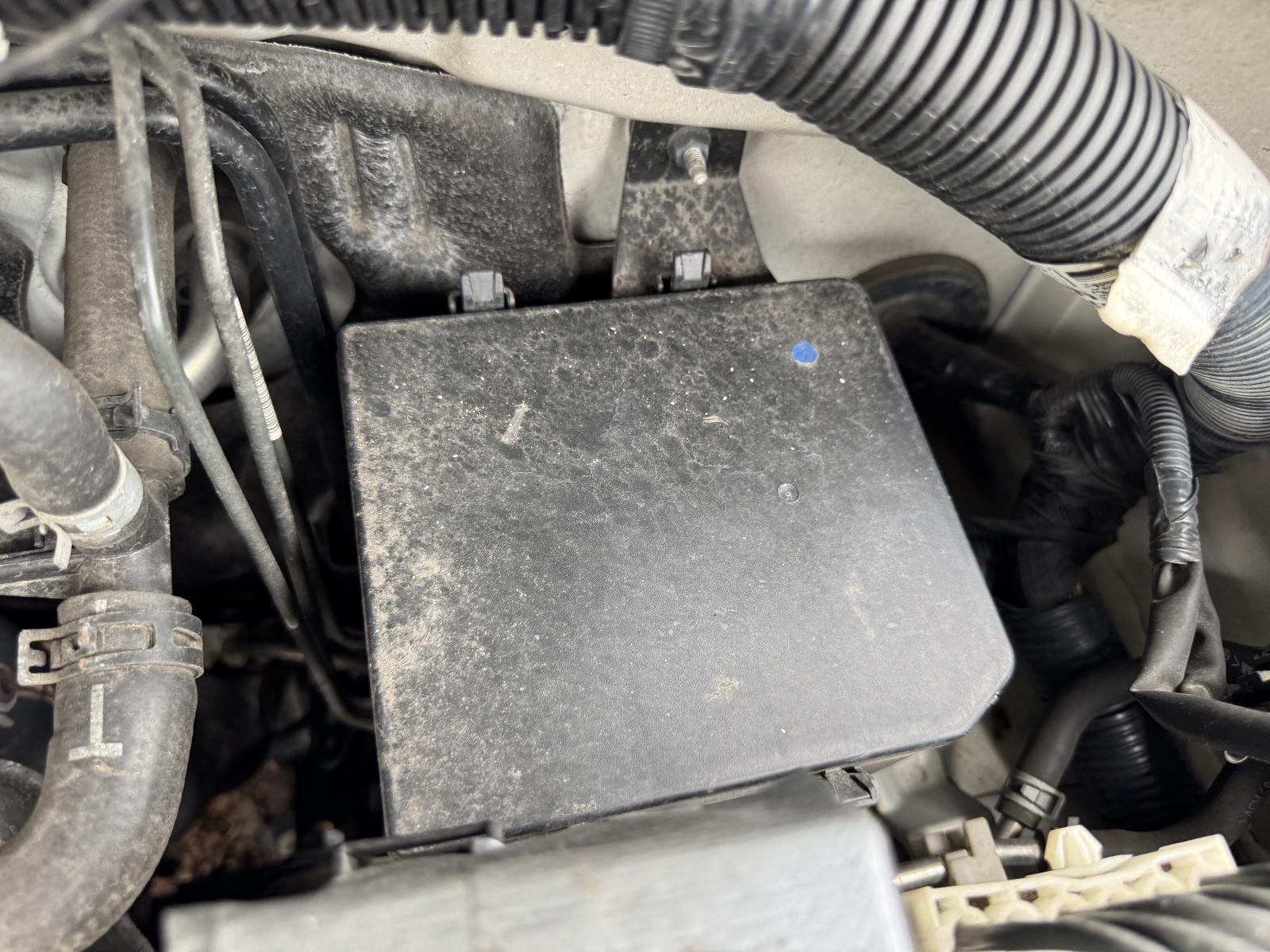 View NISSAN NAVARA 2009 4 Door Utility Breaking