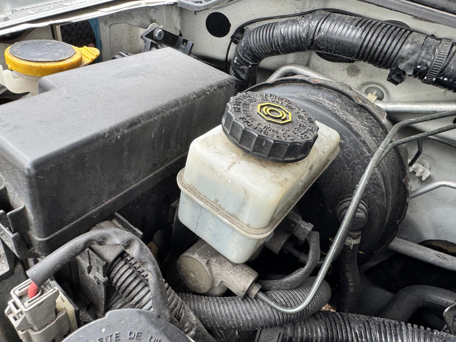 View NISSAN NAVARA 2009 4 Door Utility Breaking