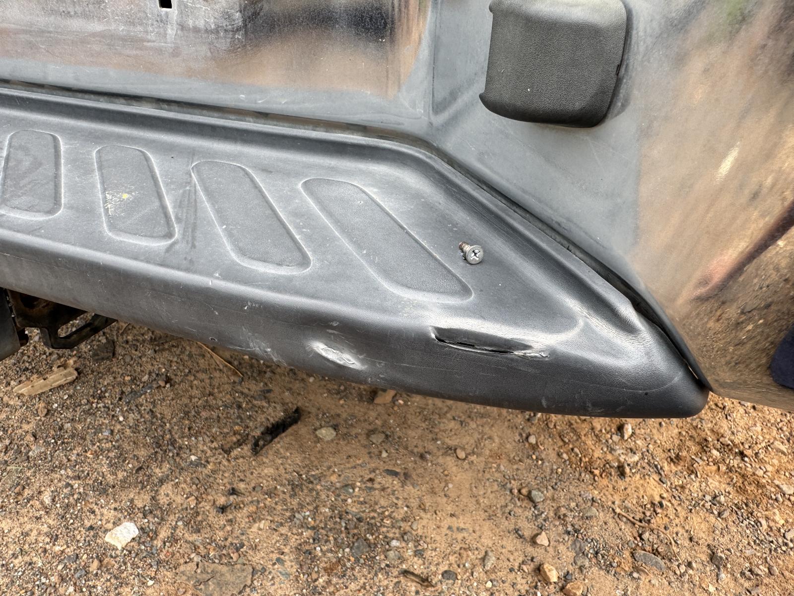View NISSAN NAVARA 2009 4 Door Utility Breaking