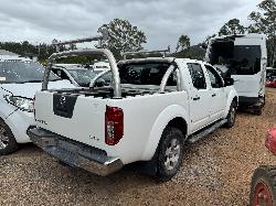 View NISSAN NAVARA 2009 4 Door Utility Breaking