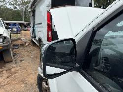 View NISSAN NAVARA 2009 4 Door Utility Breaking