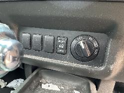 View NISSAN NAVARA 2009 4 Door Utility Breaking