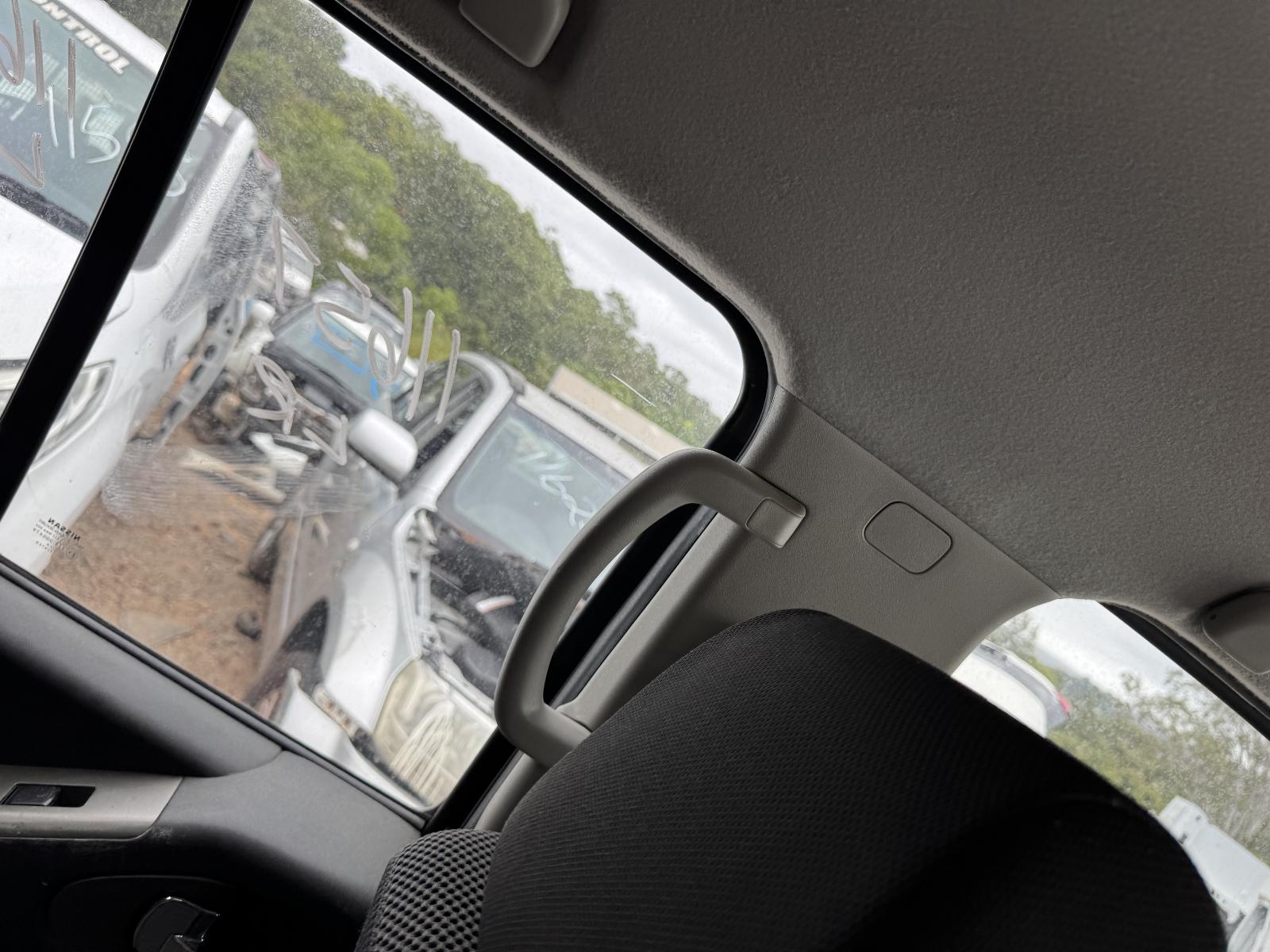 View NISSAN NAVARA 2009 4 Door Utility Breaking