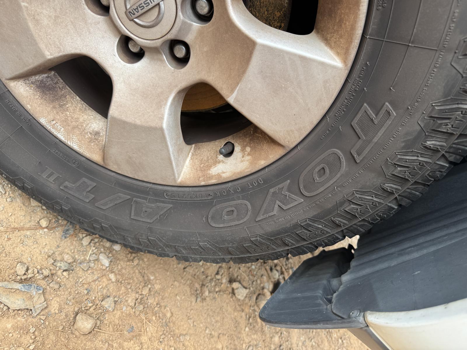 View NISSAN NAVARA 2009 4 Door Utility Breaking