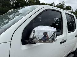 View NISSAN NAVARA 2009 4 Door Utility Breaking