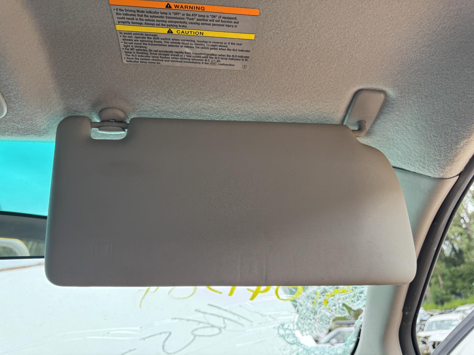 View NISSAN NAVARA 2009 4 Door Utility Breaking
