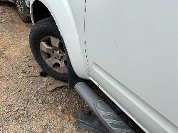 View NISSAN NAVARA 2009 4 Door Utility Breaking
