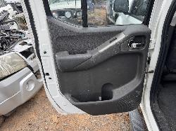 View NISSAN NAVARA 2009 4 Door Utility Breaking