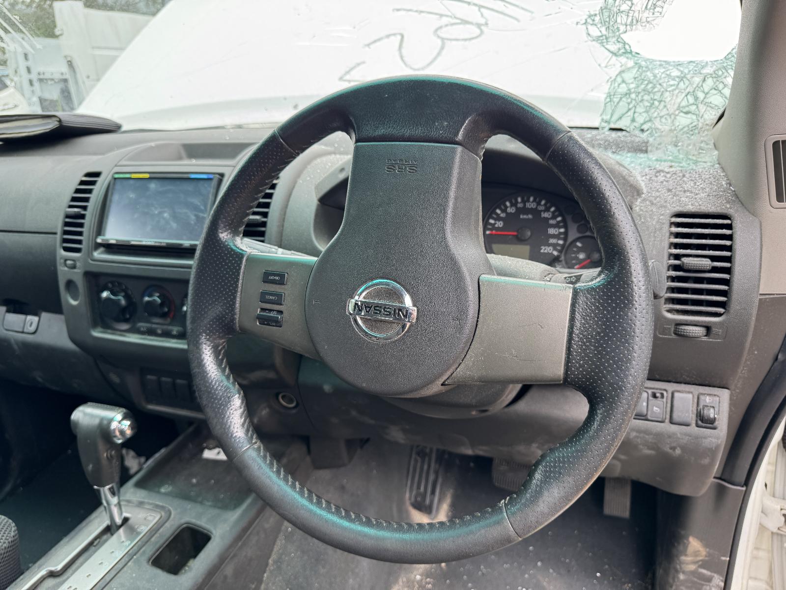 View NISSAN NAVARA 2009 4 Door Utility Breaking