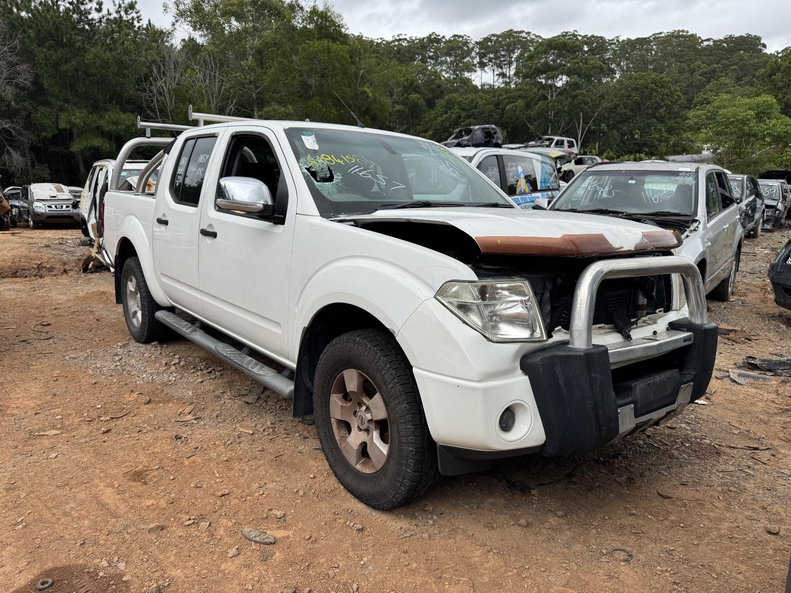 View NISSAN NAVARA 2009 4 Door Utility Breaking