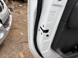 View NISSAN NAVARA 2009 4 Door Utility Breaking
