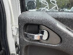 View NISSAN NAVARA 2009 4 Door Utility Breaking