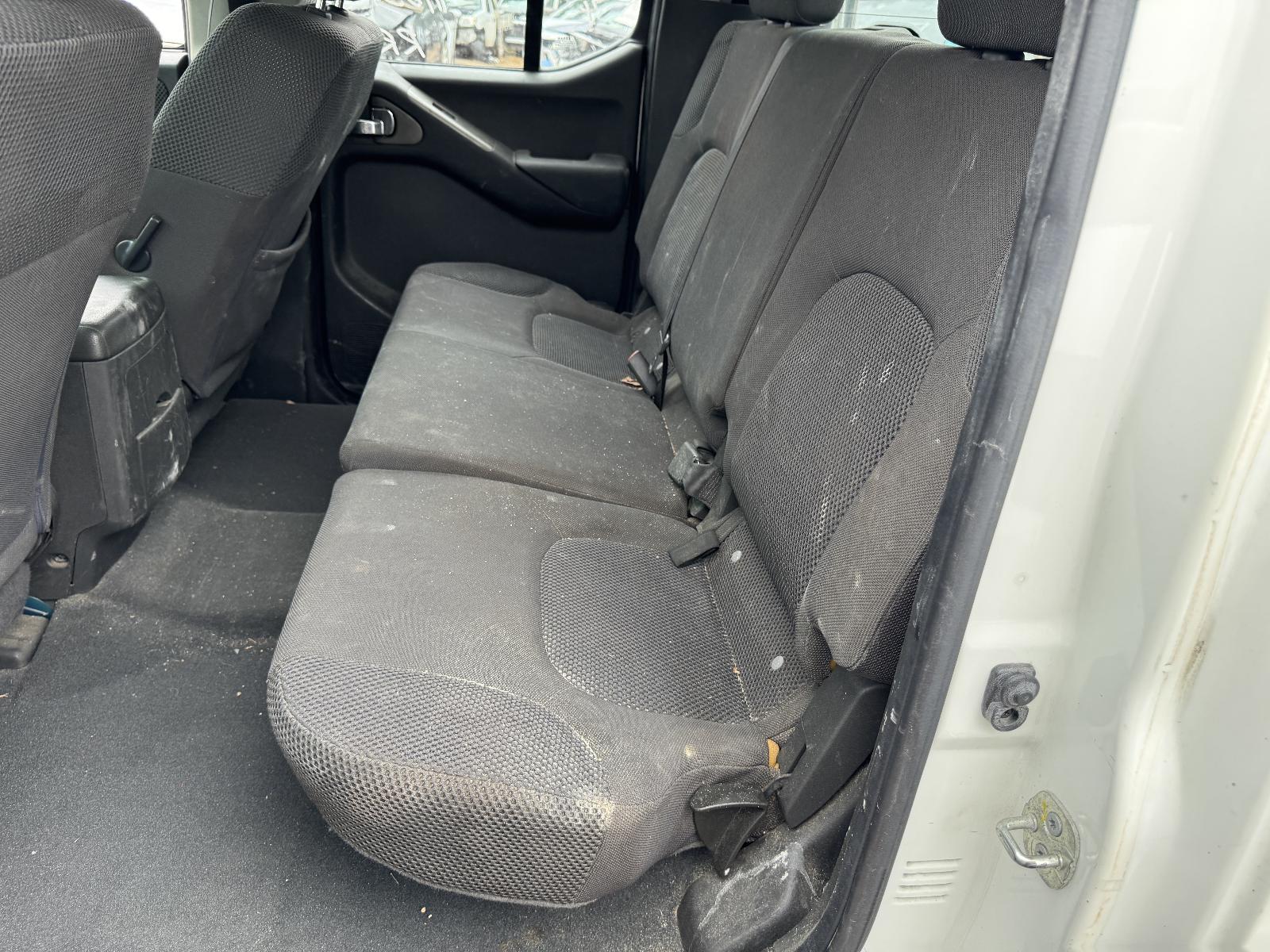 View NISSAN NAVARA 2009 4 Door Utility Breaking