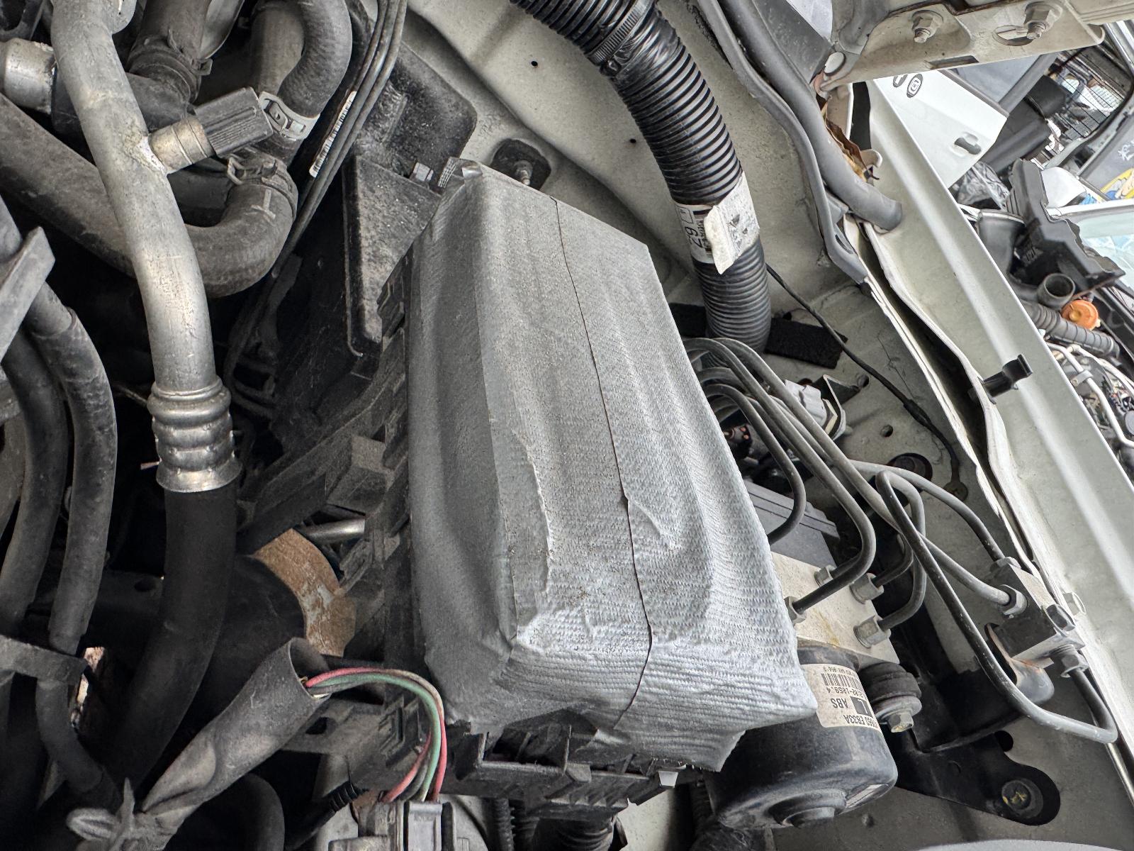 View NISSAN NAVARA 2009 4 Door Utility Breaking