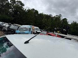 View NISSAN NAVARA 2009 4 Door Utility Breaking