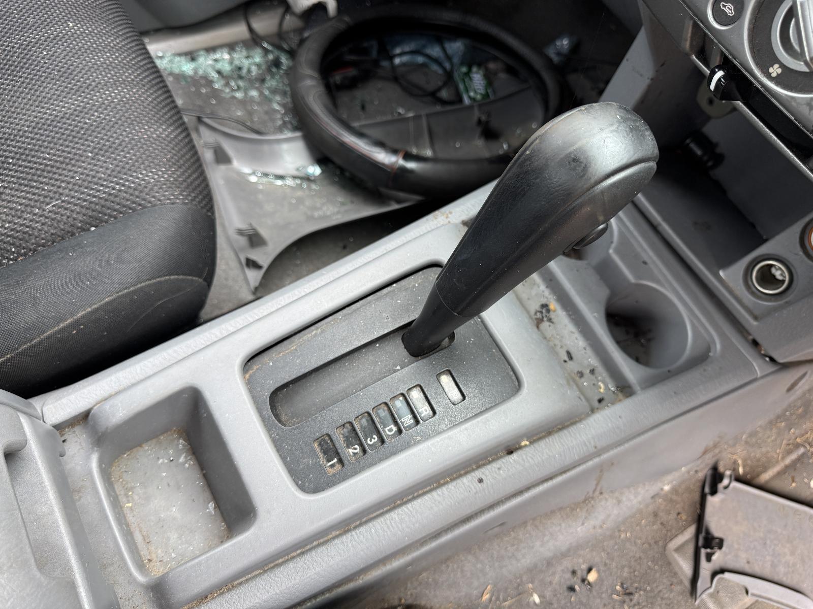View FORD RANGER 2011 4 Door Utility Breaking