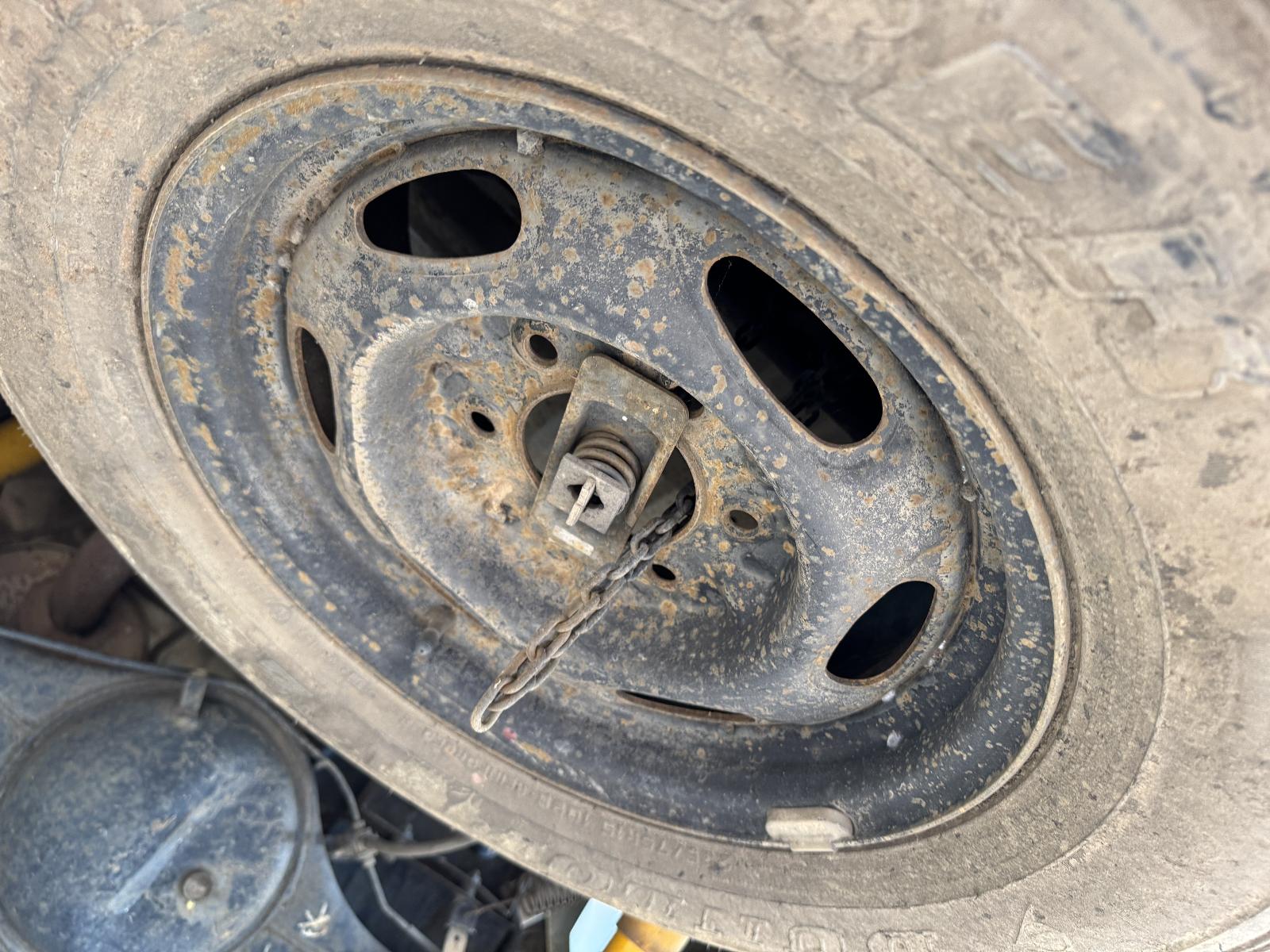 View FORD RANGER 2011 4 Door Utility Breaking