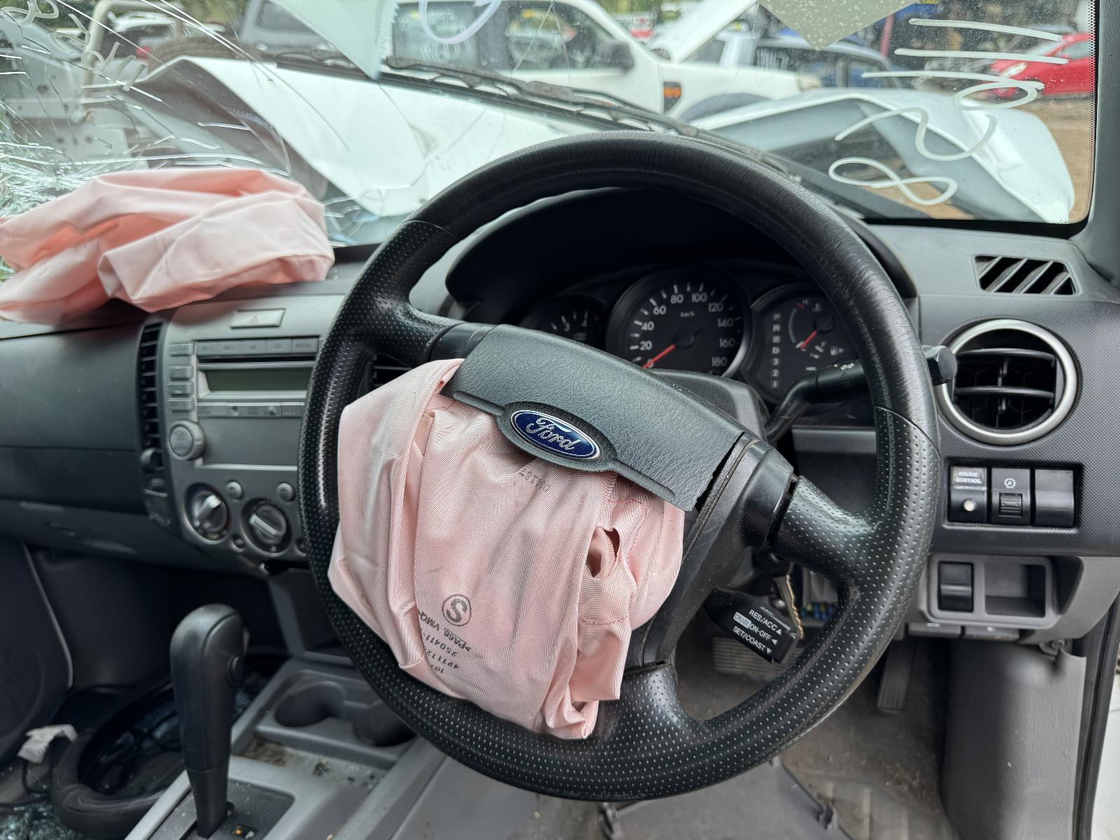 View FORD RANGER 2011 4 Door Utility Breaking