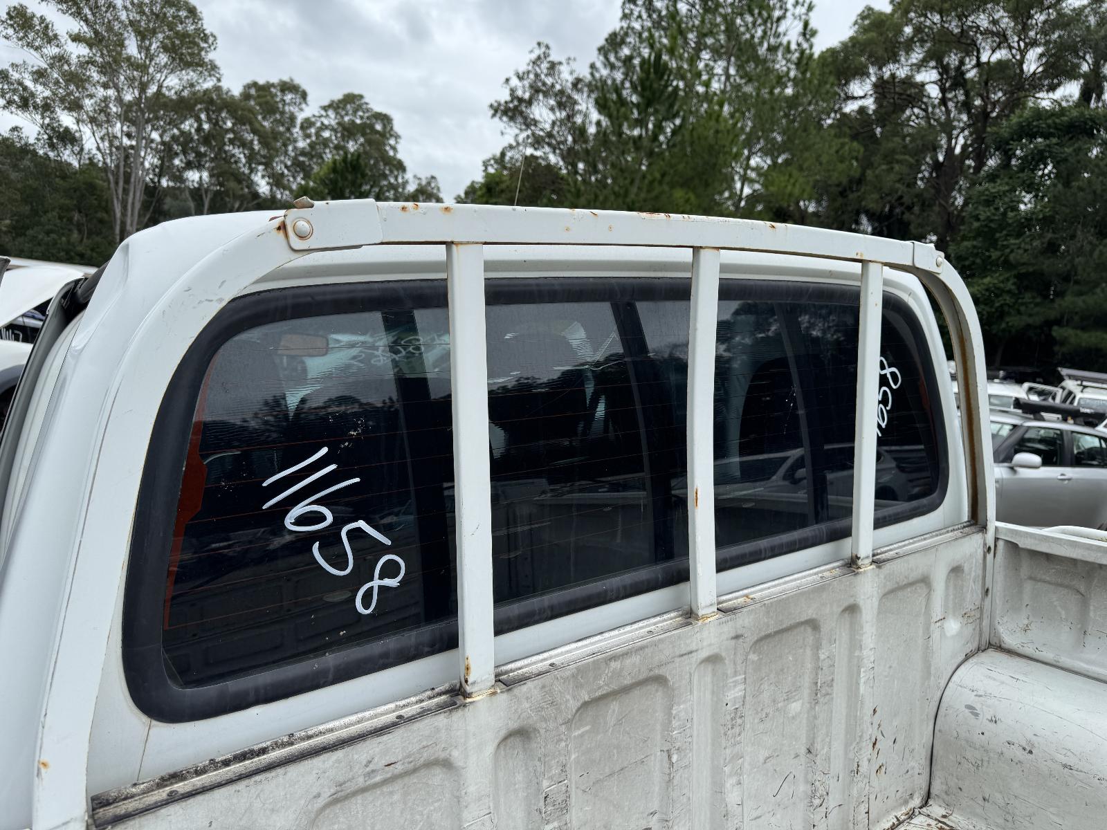 View FORD RANGER 2011 4 Door Utility Breaking