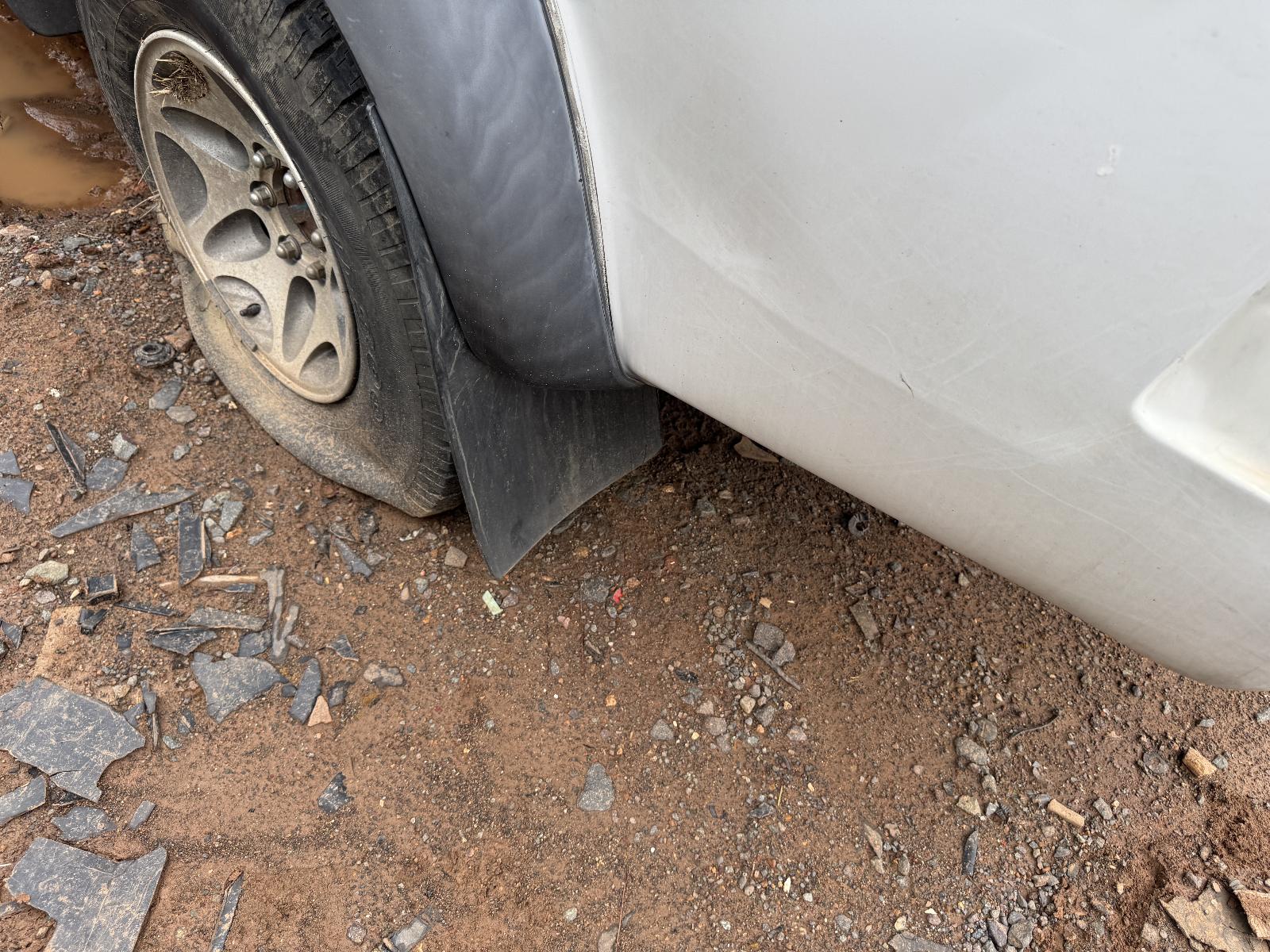 View FORD RANGER 2011 4 Door Utility Breaking