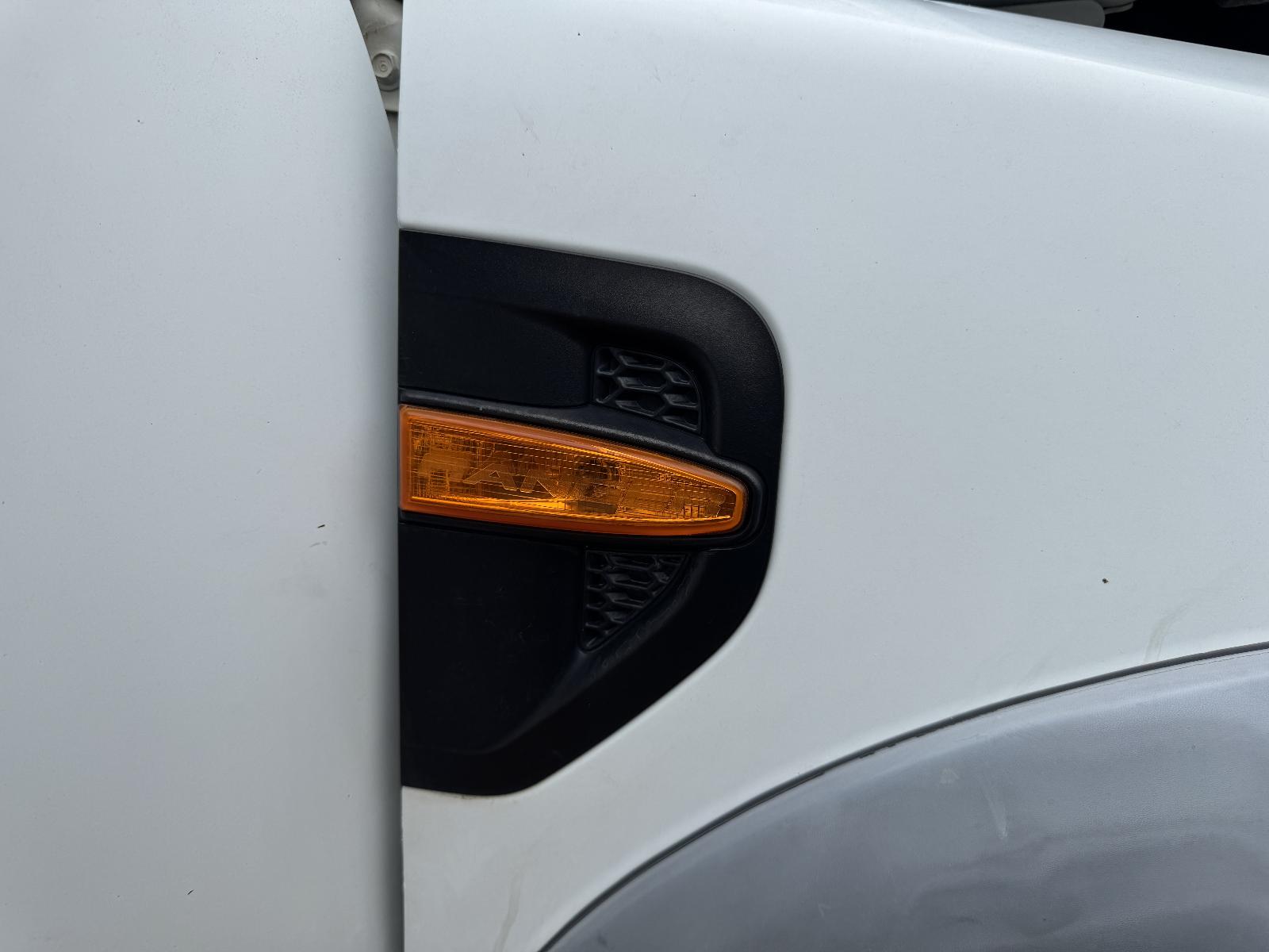 View FORD RANGER 2011 4 Door Utility Breaking