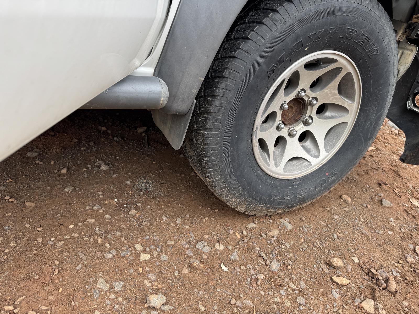View FORD RANGER 2011 4 Door Utility Breaking
