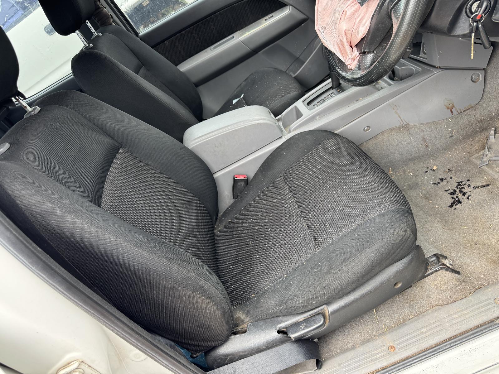 View FORD RANGER 2011 4 Door Utility Breaking