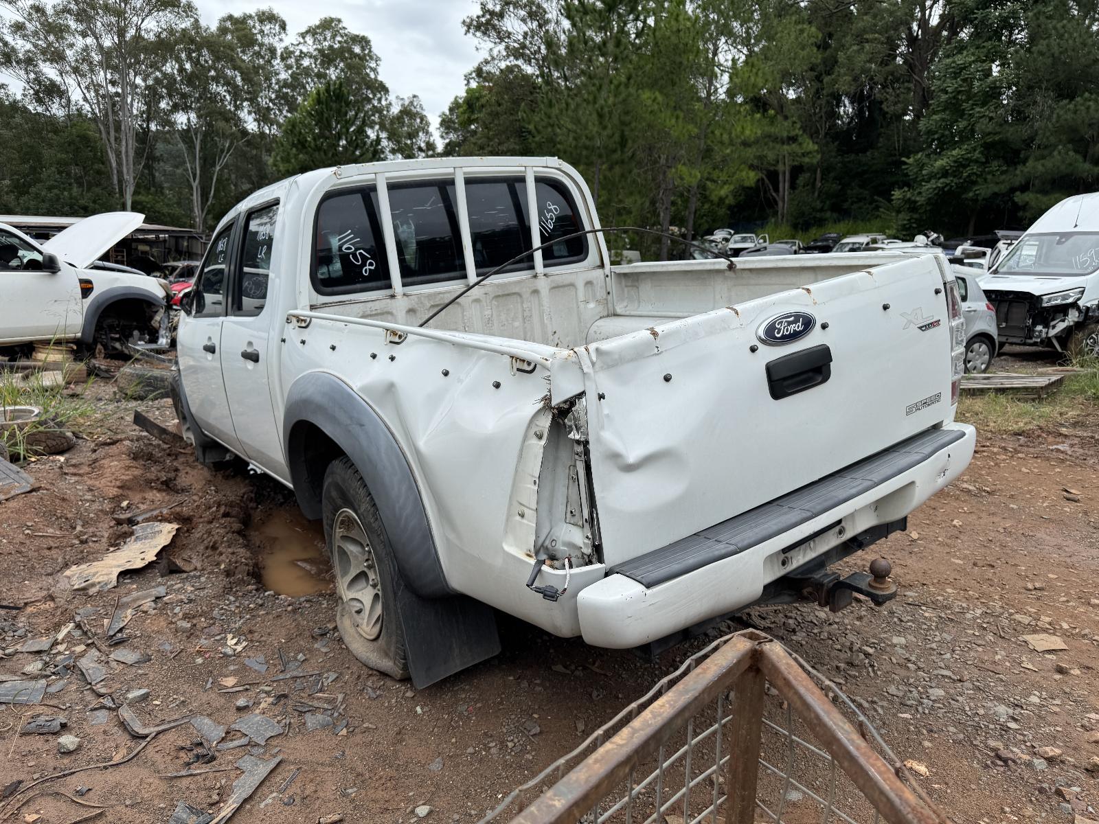 View FORD RANGER 2011 4 Door Utility Breaking
