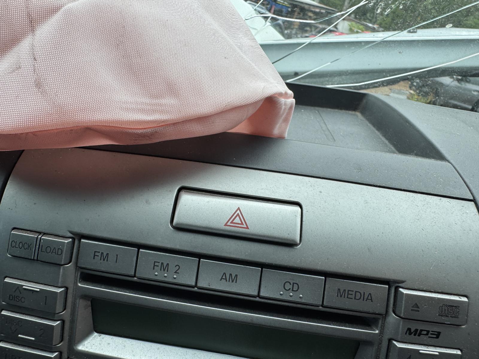 View FORD RANGER 2011 4 Door Utility Breaking
