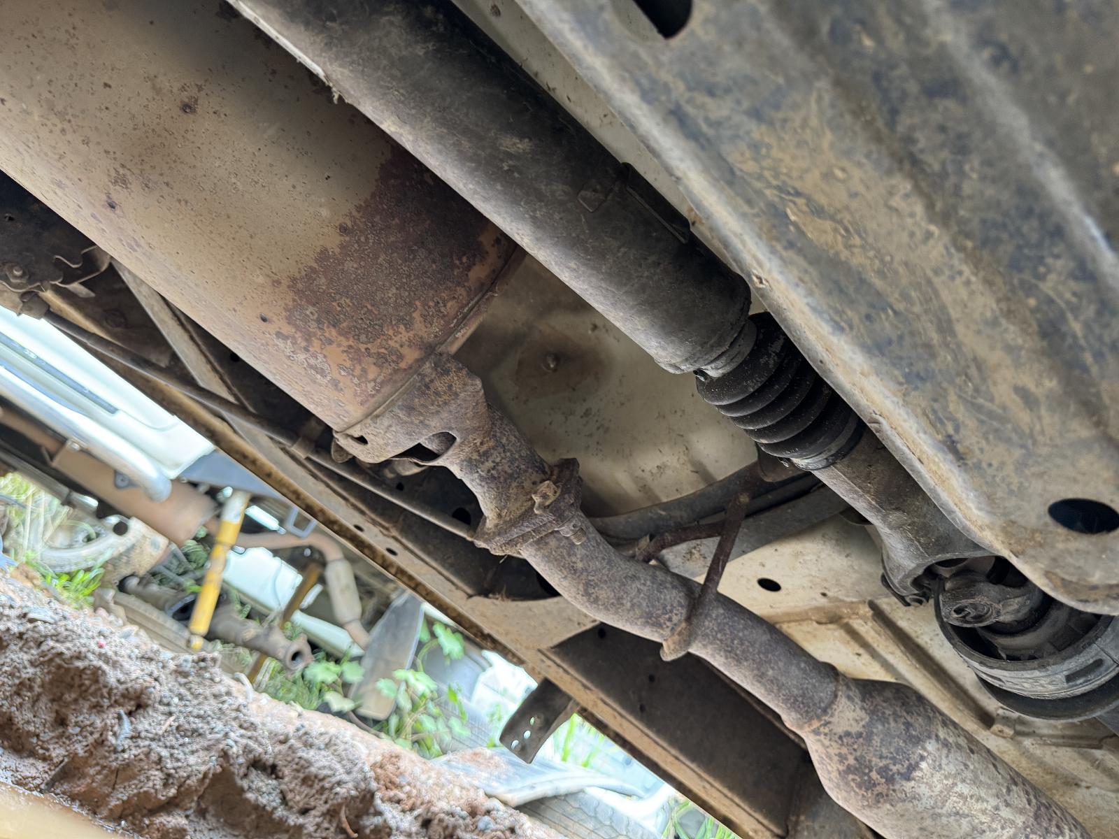 View FORD RANGER 2011 4 Door Utility Breaking