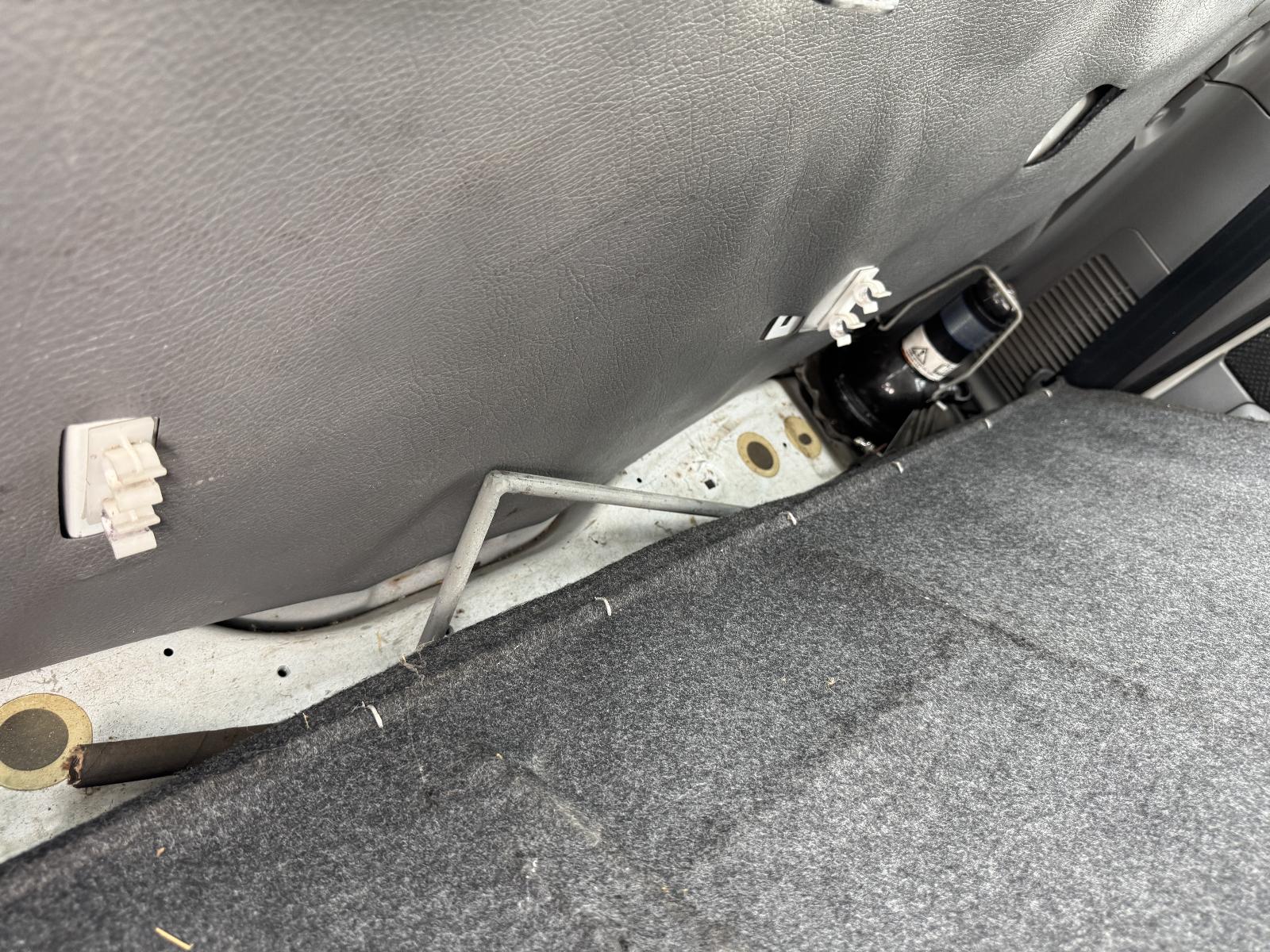 View FORD RANGER 2011 4 Door Utility Breaking