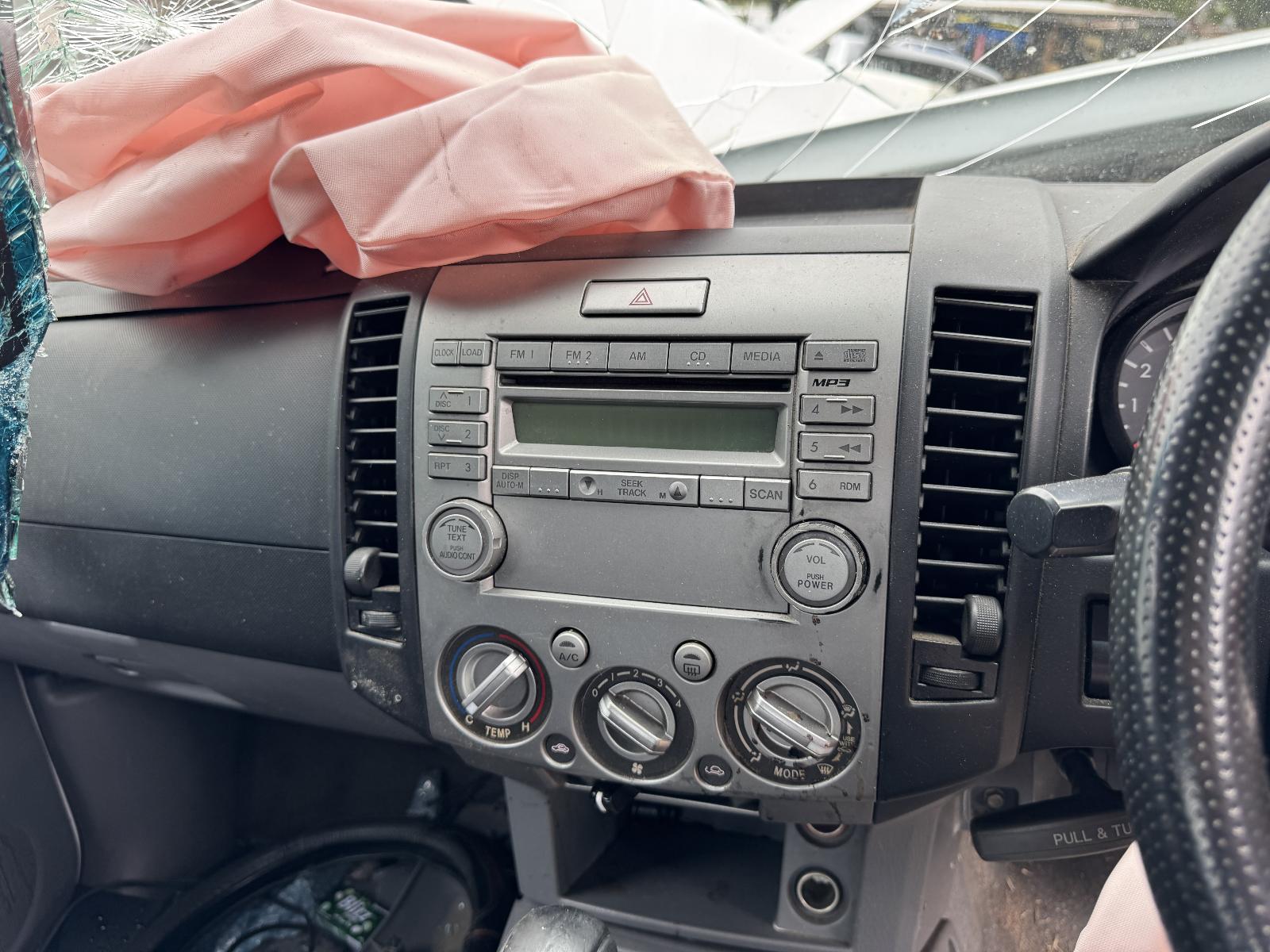 View FORD RANGER 2011 4 Door Utility Breaking